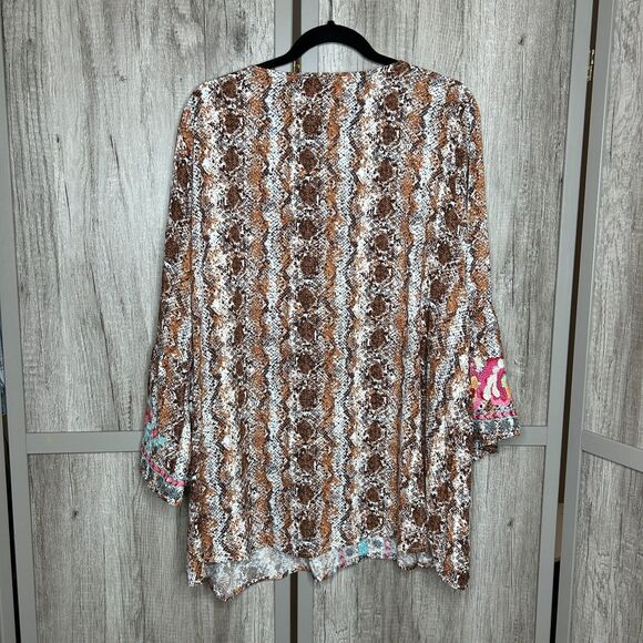 Savanna Jane Top Blouse Embroidered Snake Print Bell Sleeve Boho Size 1X - Picture 3 of 6